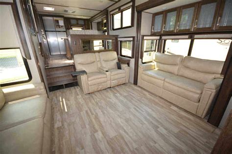 NEW 2022 Grand Design Solitude 390 RK 390RK R Tulsa OK