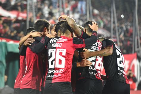 Resumen En Cinco L Neas Newell S Godoy Cruz Planeta Newells