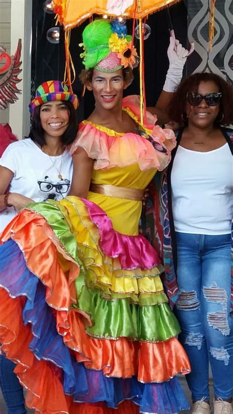 Pin By Jiya Aguilera On Dominican Republic Carnival 2018 Fashion