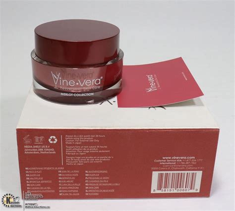 Vine Vera Resveratrol Merlot Refining Peeling