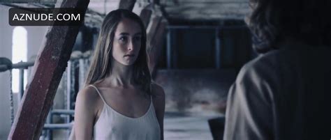 KNYTTET TIL HELVEDE PARADIS NUDE SCENES AZNude