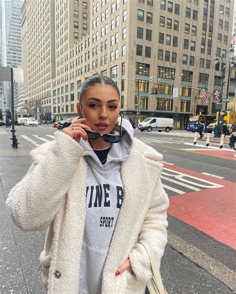 Ava Johnson (@ava_johnson1) • Instagram photos and videos