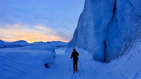 Valdez Glacier Lake | See Icebergs near Valdez, Alaska | ALASKA.ORG