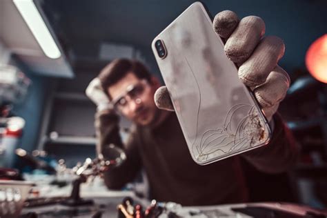 Choose Right Mobile Phone Repair Centre