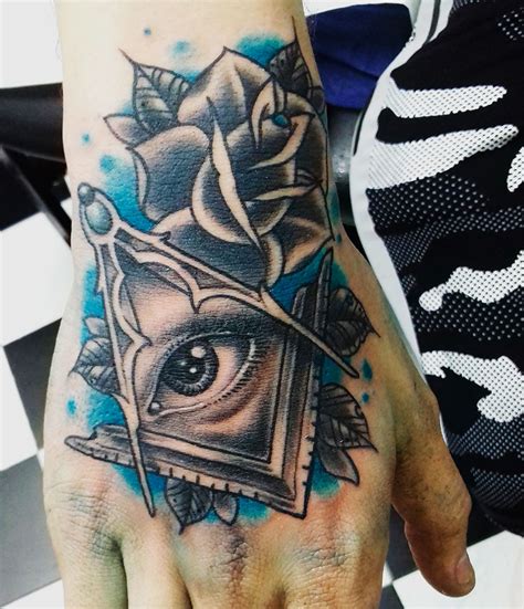 Ojo De Illuminati Tatuaje Kulturaupice