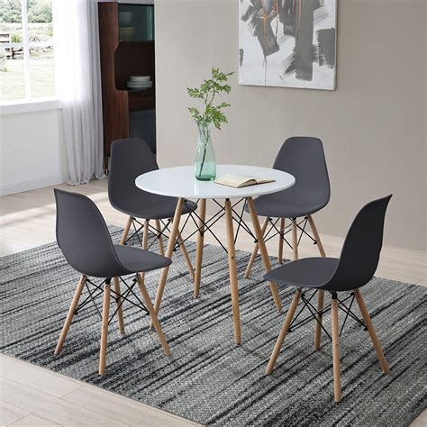 Comedor Chad Con 4 Sillas Oslo Color Blanco Y Gris Claro The Home