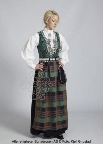 Nordmørsbunad Bunadrosen AS Vi kan Bunad Norwegian clothing