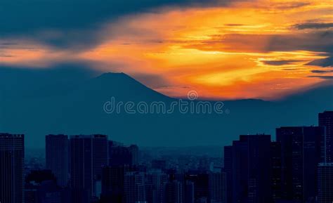 View of Mount Fuji from Tokyo Stock Image - Image of landmark, fuji: 302600741