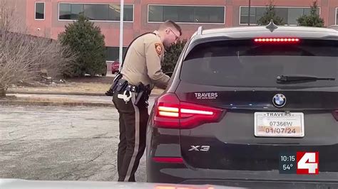 St Louis County Police Pull Over Drivers With Expired Temporary Tags