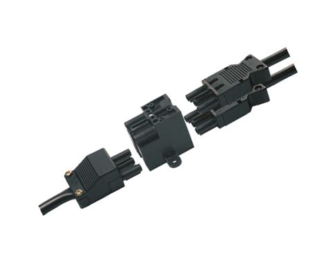 series mains splitter cmd