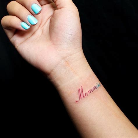 Álbumes 97 Foto Mujer Tatuajes Con La Letra S Alta Definición Completa