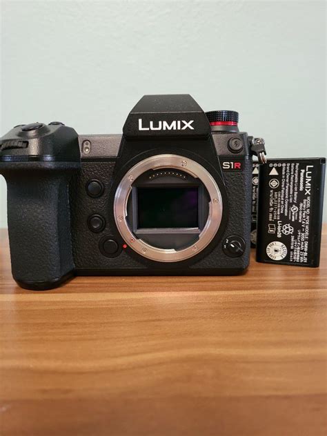 Panasonic Lumix Dc S1r Full Frame 47mp Professional Mirrorless Camera For Sale In Laguna Beach