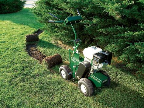 Golf Course Edgers & Sodcutters - Turfco - KisCutter Sod Cutter - Turfco