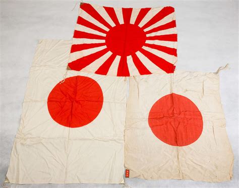 3 Vintage Japanese WWII Flags | Cottone Auctions