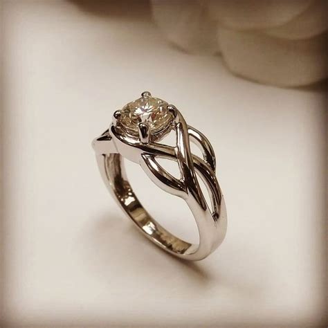 Celtic Love Knot Engagement Ring Https Mdcdiamonds