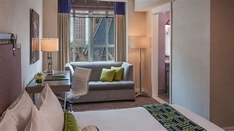 Downtown Philadelphia Hotels | Kimpton Hotel Palomar Philadelphia