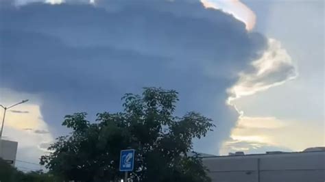 Captan Extra O Fen Meno De Nubes En Los Cielos De Playa Del Carmen