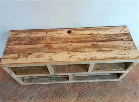 Diy Pallet Tv Stand Media Console Table Pallets