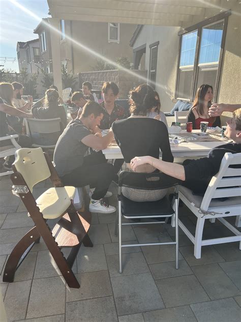 Jena Gares on Twitter: "@Keeoh @Average_Jonas This will be your chair