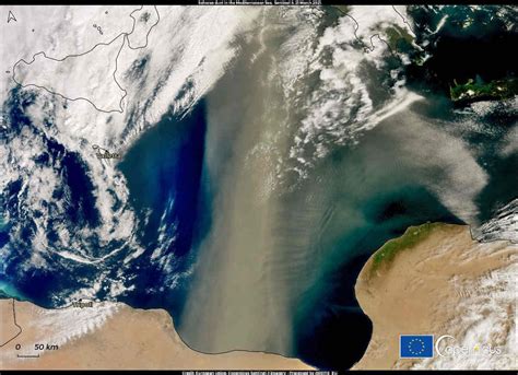 Tempesta Di Sabbia Nel Sahara Raggiunge Lo Ionio Foto Copernicus