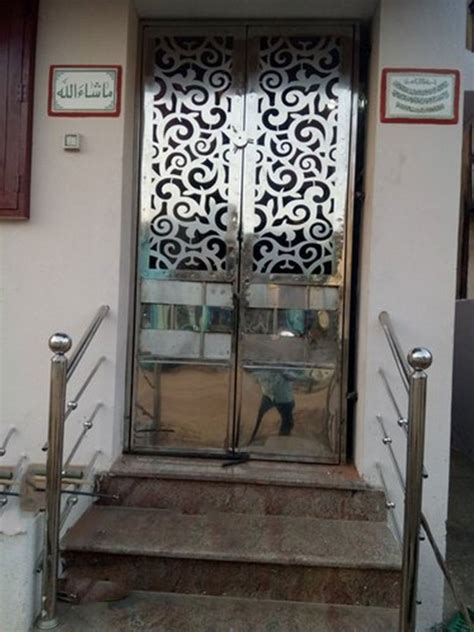 Stainless Steel Polished Designer Laser Cut Ss Double Door For Home At