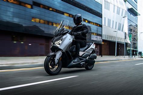 2023 Yamaha XMAX 300 Launched With Small Improvements Costs 6 099