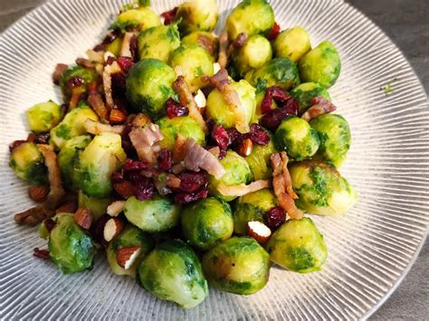 Choux De Bruxelles Aux Lardons Et Aux Cranberries Miminecuisine