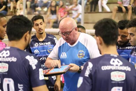 Pr Pato Futsal Vence Acel E Fica A Um Empate Da Semifinal Da Ta A