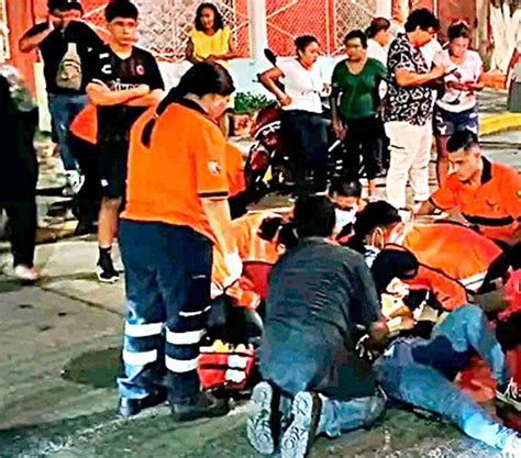 Motociclistas Se Impactan De Frente Dos Heridos