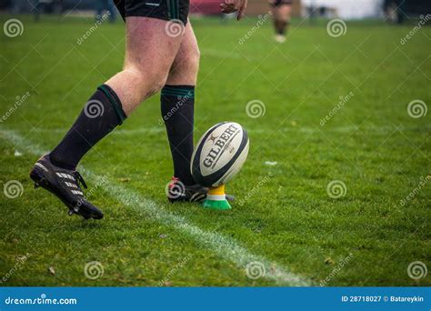 Pass In Rugby Editorial Photography Image Of Actions 28718027