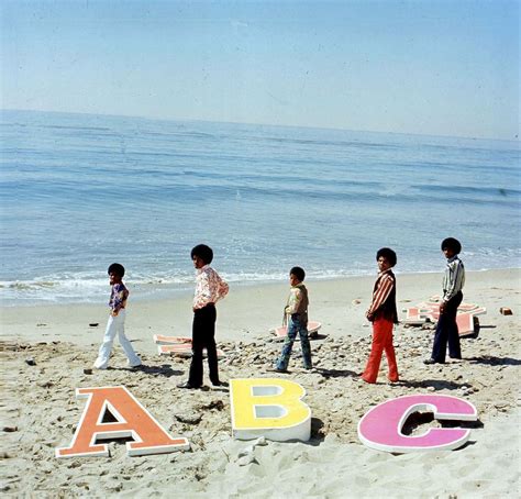 1970 - Abc Photoshoot | Michael jackson smile, Michael jackson, Jackson 5