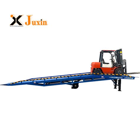 15 Ton Mobile Manual Lift Forklift Container Load And Unloading Ramps