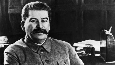 Trump is like Stalin with 'enemy of the people' language: GOP senator ...