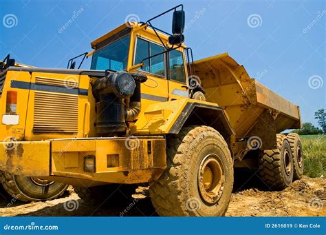 Heavy Duty Construction Truck Royalty Free Stock Images Image 2616019