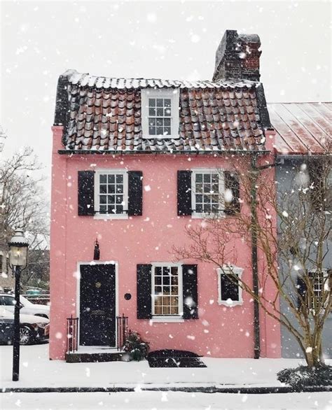 15 Beautiful Pink Houses That Barbie Would Totally Love