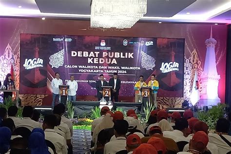 Debat Pilkada Kota Yogyakarta Paslon Dan Bahas Kota Berkelas Dunia