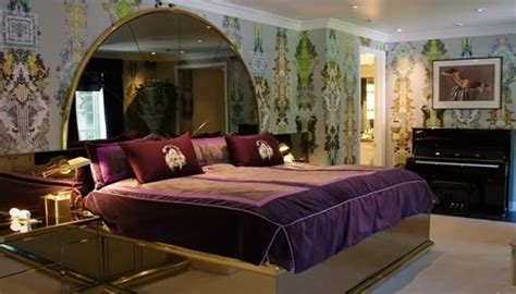 The House That Cara Delevingne Built A Tunnel Vagina A Pit With Balloons And Other Follies