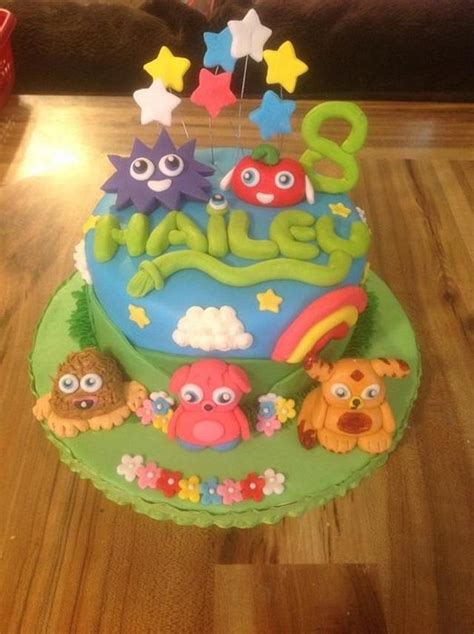 Moshi Monster Cake Decorated Cake By Ashleylavonda Cakesdecor