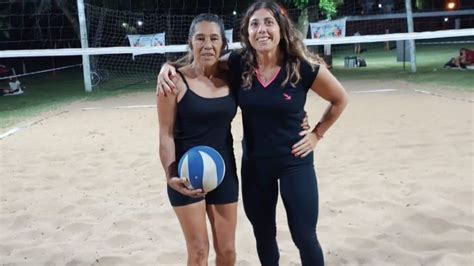 Se Jug El Torneo Municipal Nocturno De Beach Voley