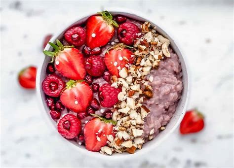 Pink Oatmeal Strawberry Porridge The Yummy Bowl