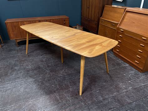 Vintage Elm Grand Windsor Plank Extending Dining Table By Ercol