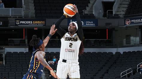 HIGHLIGHTS Kahleah Copper Leads Sky With 25 Points In Win Over Fever