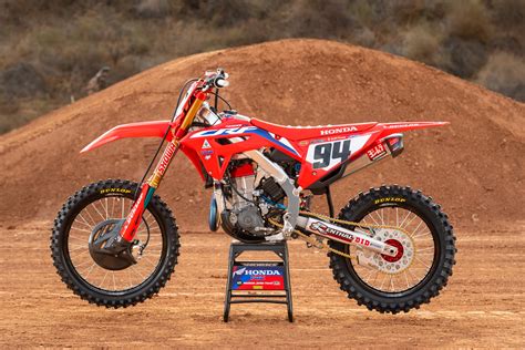 Eli Tomac Ken Roczen Ready For 2021 Title Fight Supercross Racer X