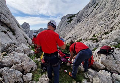 057info S Tulovih greda strmoglavio se 62 godišnji hrvatski penjač