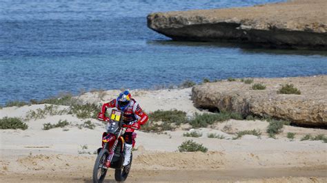 DIRECT Dakar 2023 Le Tenant Du Titre Motos Sam Sunderland Abandonne