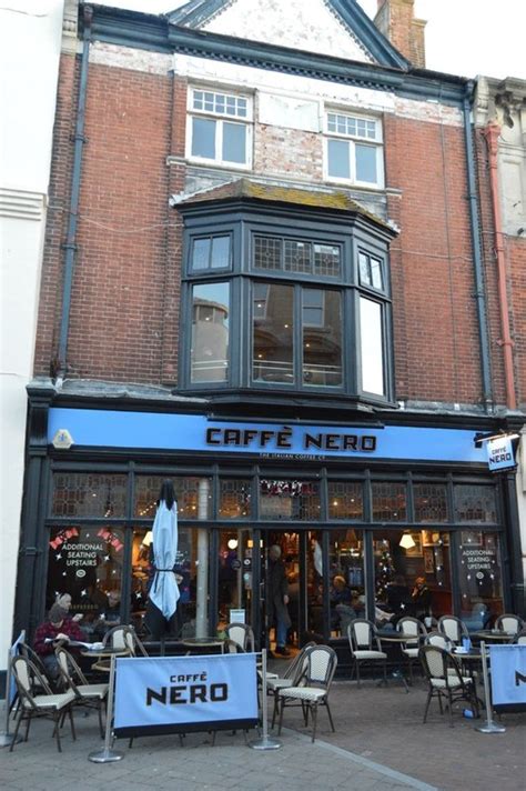 Caffè Nero © N Chadwick Cc By Sa20 Geograph Britain And Ireland