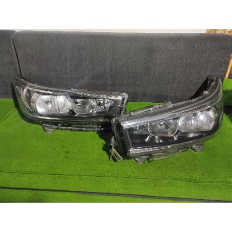 Jual Headlamp Lampu Depan Toyota Innova Reborn Up Type G Kiri