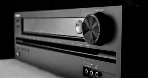 how to connect eq to amplifier