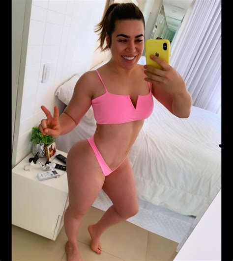 Foto Naiara Azevedo Exibe Tanquinho Na Barriga Em Foto De Biqu Ni