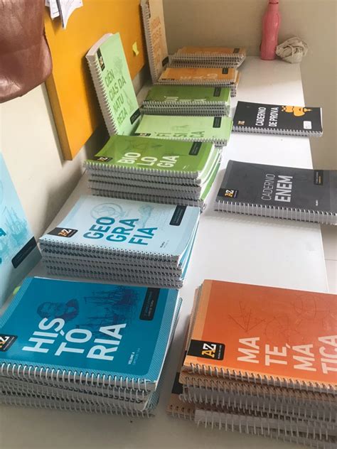 Livros De Vestibular - 50 Livros de Vestibular do Curso/colégio Az. Um Dos Melhores Cursinhos ...